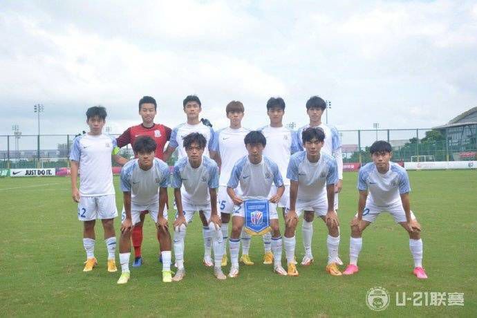 国产情侣自拍小视频